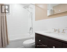 710 - 563 MORNINGTON AVENUE - 17