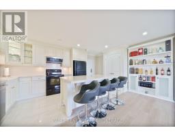 710 - 563 MORNINGTON AVENUE - 3