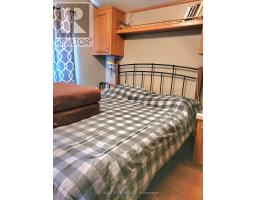 41 PORTSIDE DR - 77719 BLUEWATER HIGHWAY - 19