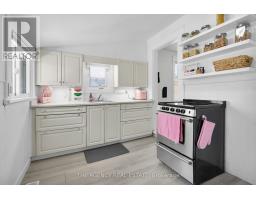 166 GILES STREET - 22