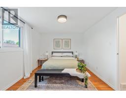 32 - 40 TIFFANY DRIVE - 25