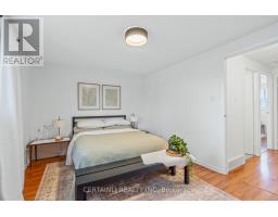 32 - 40 TIFFANY DRIVE - 26