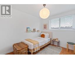 32 - 40 TIFFANY DRIVE - 30