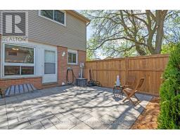 32 - 40 TIFFANY DRIVE - 44