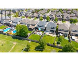1461 RIVERBEND ROAD - 31
