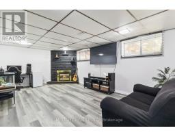 15 ONEIDA ROAD - 24