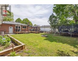 15 ONEIDA ROAD - 36