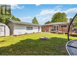 15 ONEIDA ROAD - 38