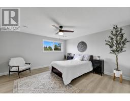 6 - 577 THIRD STREET - 17