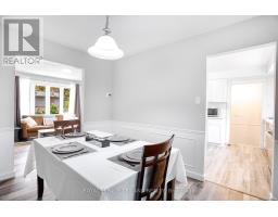 35 ROLLSCOURT GARDENS - 10