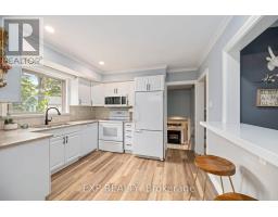 691 ALGOMA AVENUE - 12