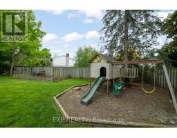 691 ALGOMA AVENUE - 33