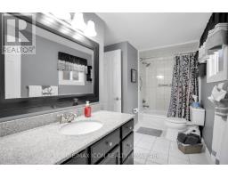 45 WHISPERWOOD CRESCENT - 29