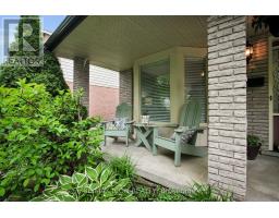 45 WHISPERWOOD CRESCENT - 3