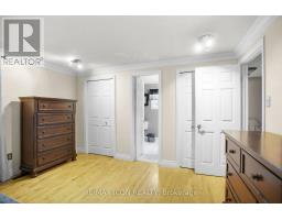 45 WHISPERWOOD CRESCENT - 32