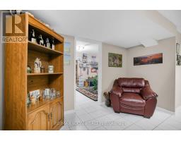 45 WHISPERWOOD CRESCENT - 36
