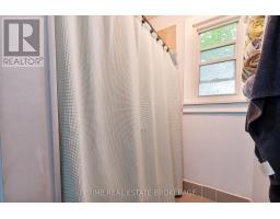 1171 JANE STREET - 20