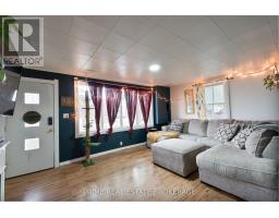 1171 JANE STREET - 4