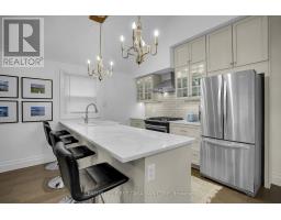 28 DEVONSHIRE AVENUE - 12