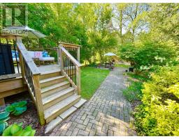 28 DEVONSHIRE AVENUE - 34
