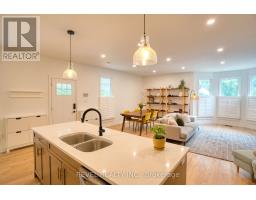 99 ELGIN STREET - 11