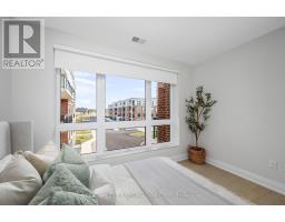 301 - 1975 FOUNTAIN GRASS DRIVE - 12