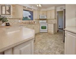 1265 GLADSTONE DRIVE - 11