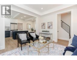 964 DUFFERIN AVENUE - 10