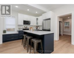 964 DUFFERIN AVENUE - 20