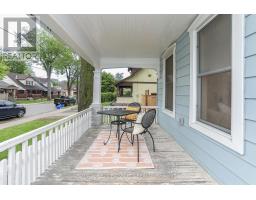 964 DUFFERIN AVENUE - 5