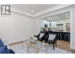 964 DUFFERIN AVENUE - 9