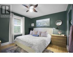 580 GROSVENOR STREET - 24