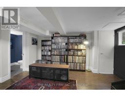580 GROSVENOR STREET - 31