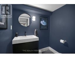 580 GROSVENOR STREET - 33