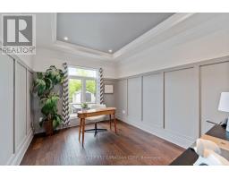 886 FOXCREEK ROAD - 13