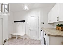 886 FOXCREEK ROAD - 14