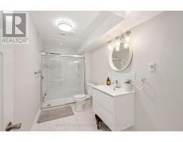 886 FOXCREEK ROAD - 26