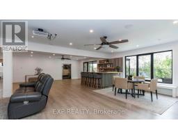 253 - 9861 GLENDON DRIVE - 33
