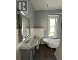 633 HAMILTON ROAD - 11