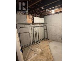633 HAMILTON ROAD - 18