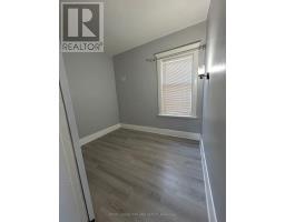 633 HAMILTON ROAD - 5