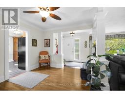 8 CURRIE COURT - 16