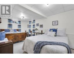 8 CURRIE COURT - 41