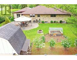 8 CURRIE COURT - 9