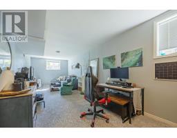 80 TANNER DRIVE - 16
