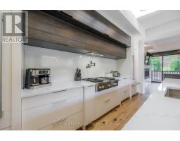 2 - 567 ROSECLIFFE TERRACE - 10