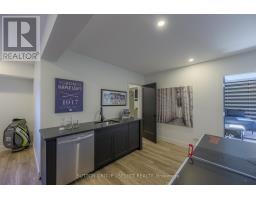 2 - 567 ROSECLIFFE TERRACE - 30