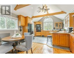 81 HEMLOCK STREET - 10