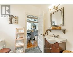 81 HEMLOCK STREET - 15