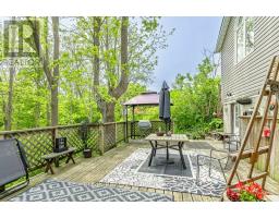81 HEMLOCK STREET - 27